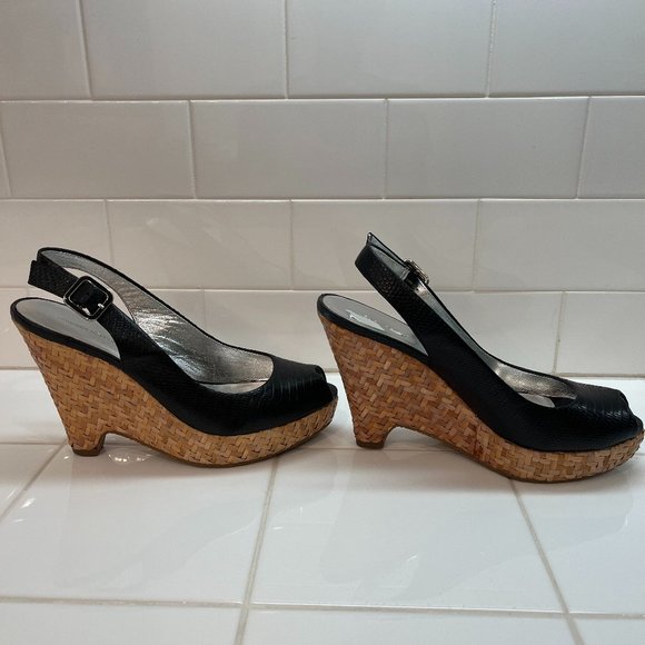 Banana Republic Wedge Heels - 6 - Picture 1 of 8
